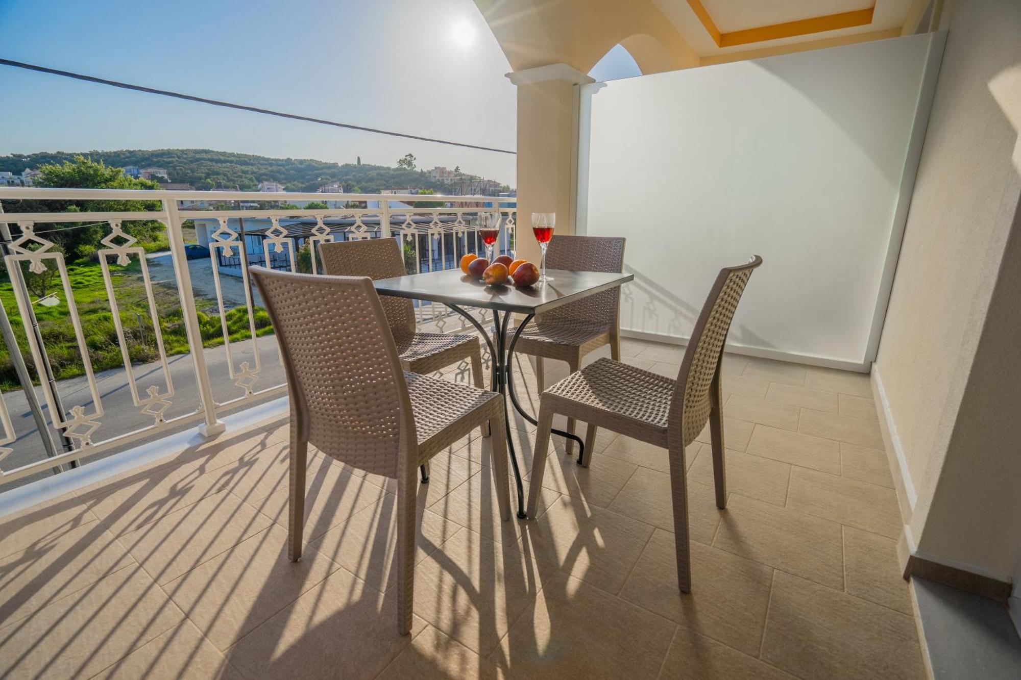 Katsaros Luxury Apts II 5 Min Walk To Beach Tsilivi  Exterior photo