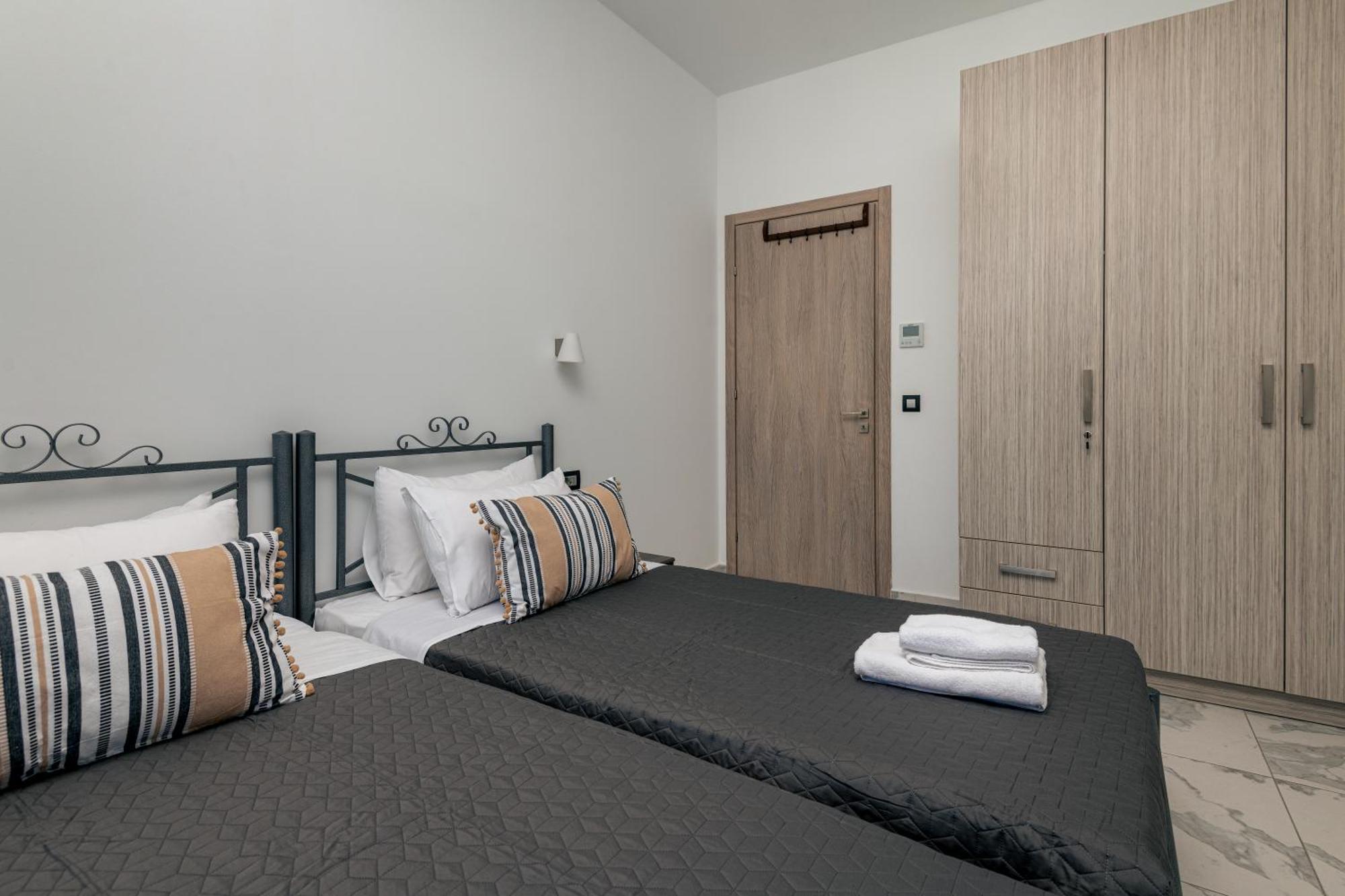 Katsaros Luxury Apts II 5 Min Walk To Beach Tsilivi  Exterior photo