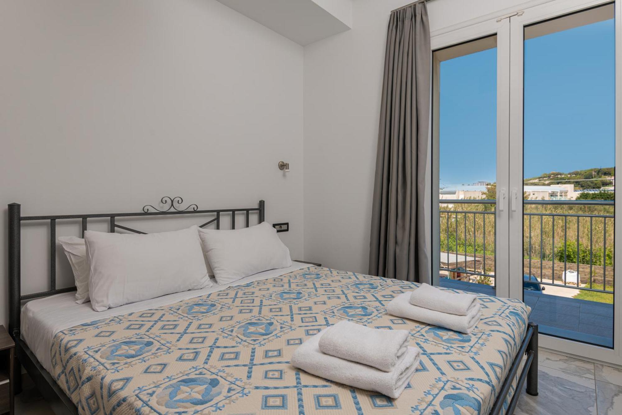 Katsaros Luxury Apts II 5 Min Walk To Beach Tsilivi  Exterior photo